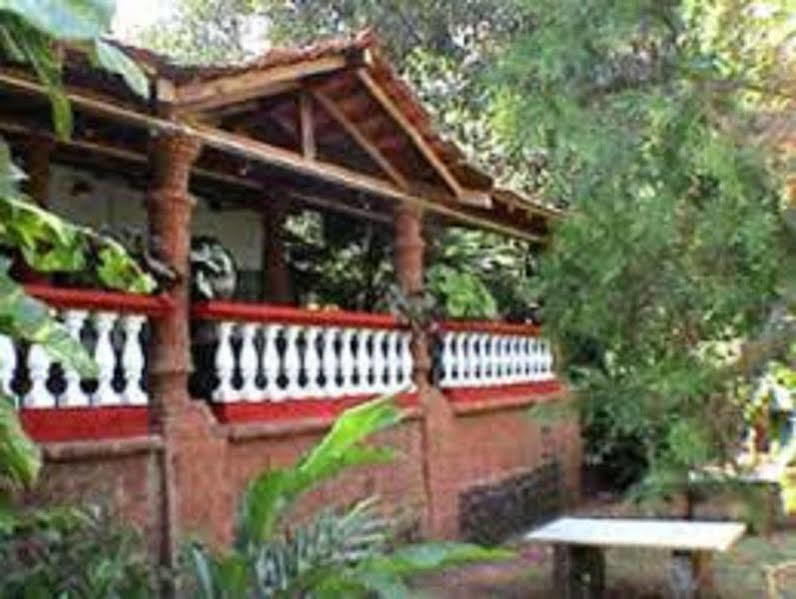 Astoria Otel Parra Dış mekan fotoğraf